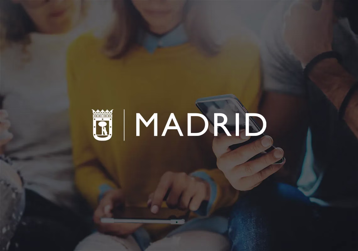 مساعد محادثة ”Decide Madrid“ - بلدية مدريد